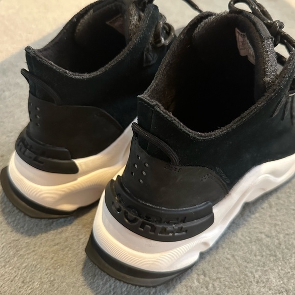 Sorel Women's Kinetic Rngd Caribou Boot — Waterproof Leather Winter Boots - Picture 3 of 4